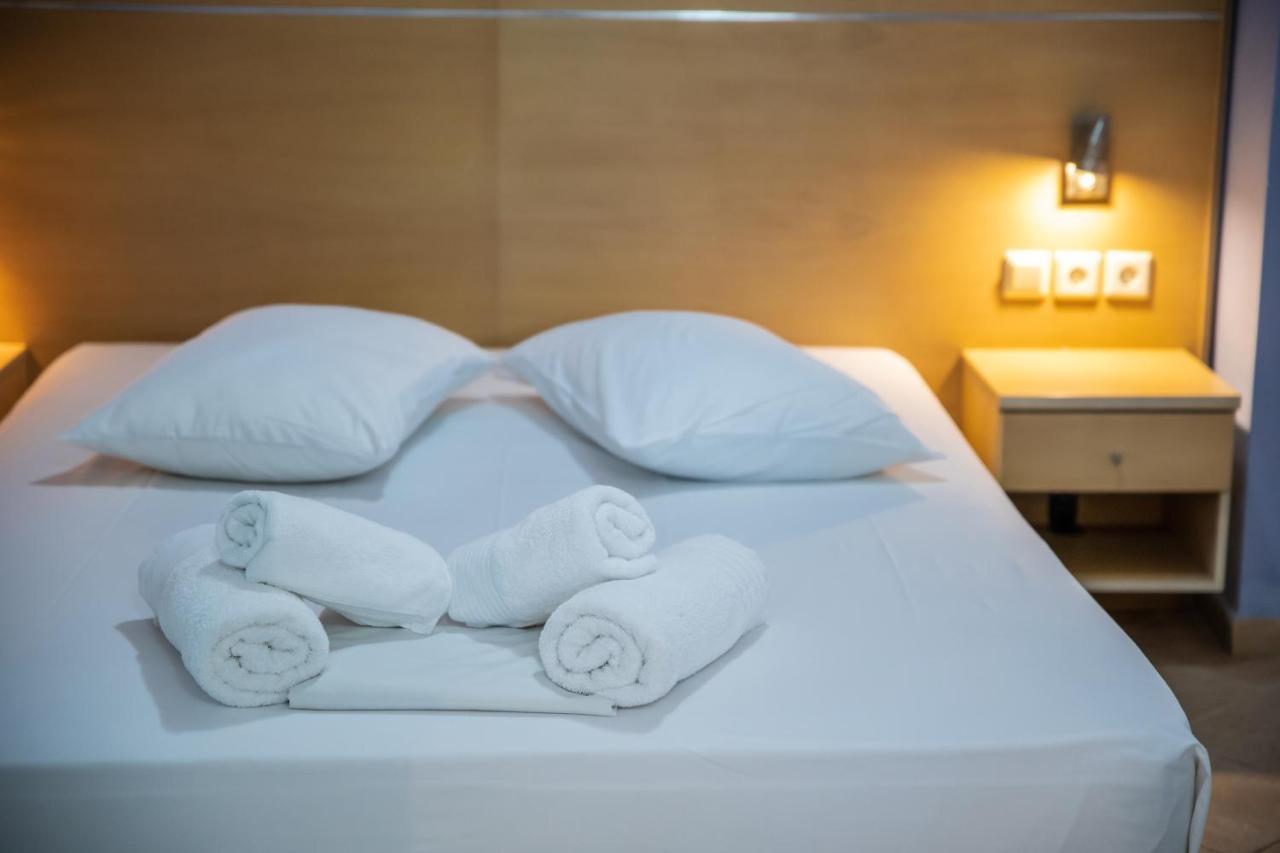 Elati Beach Aparthotel Nydri  Bagian luar foto