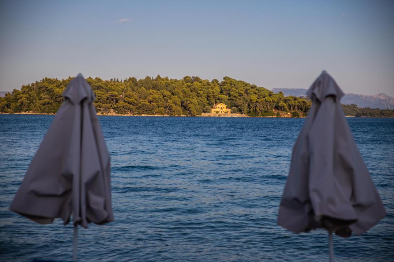Elati Beach Aparthotel Nydri  Bagian luar foto